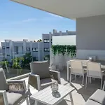 Lejlighed Modern 2 Bedroom With Panoramic Sea Views *