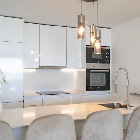Modern 2 Bedroom With Panoramic Sea Views * Manilva